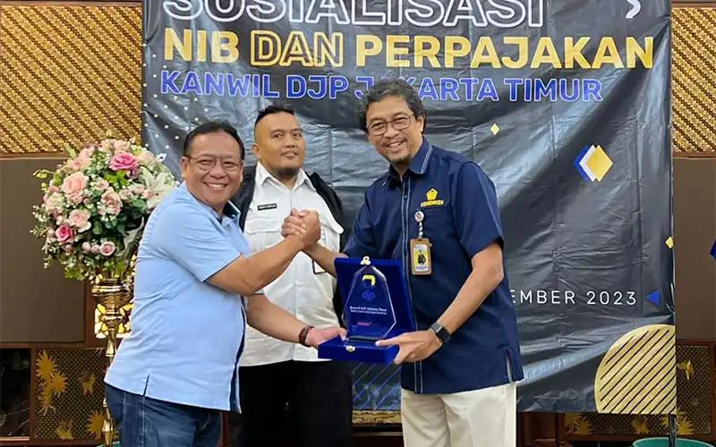 DJP Jakarta Timur Bersama PTSP Gelar Sosialisasi Pajak dan NIB