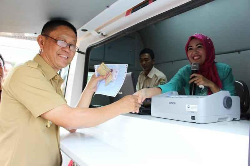 Bayar PBB di Kota Ini Bisa Lewat Mobil