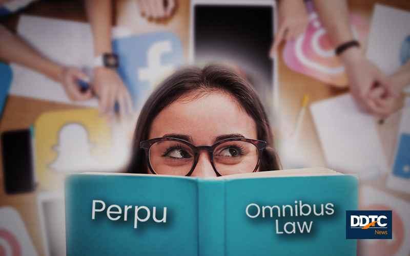 Pilih Perpu atau Omnibus Law, Tulis Komentar dan Raih Handphonenya