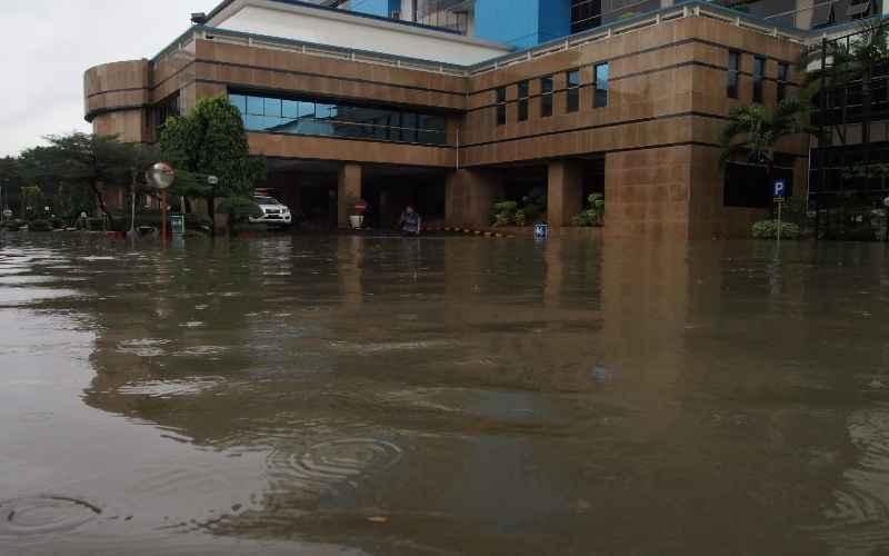 Kantor DJBC Kebanjiran, Aktivitas Pegawai Berjalan Normal