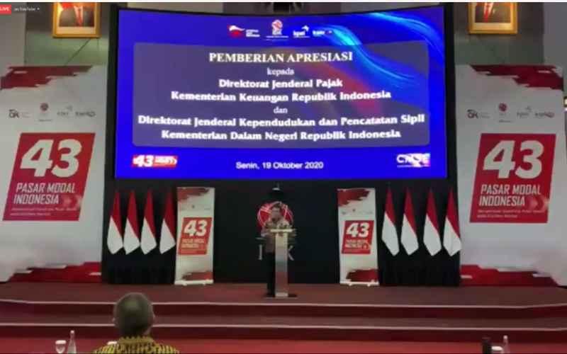 Dukung Pasar Modal Indonesia, DJP Terima Penghargaan dari BEI