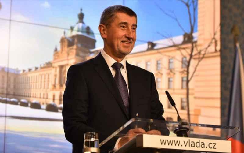 Kebijakan Pajak Jadi Polemik, Perdana Menteri Digugat Oposisi