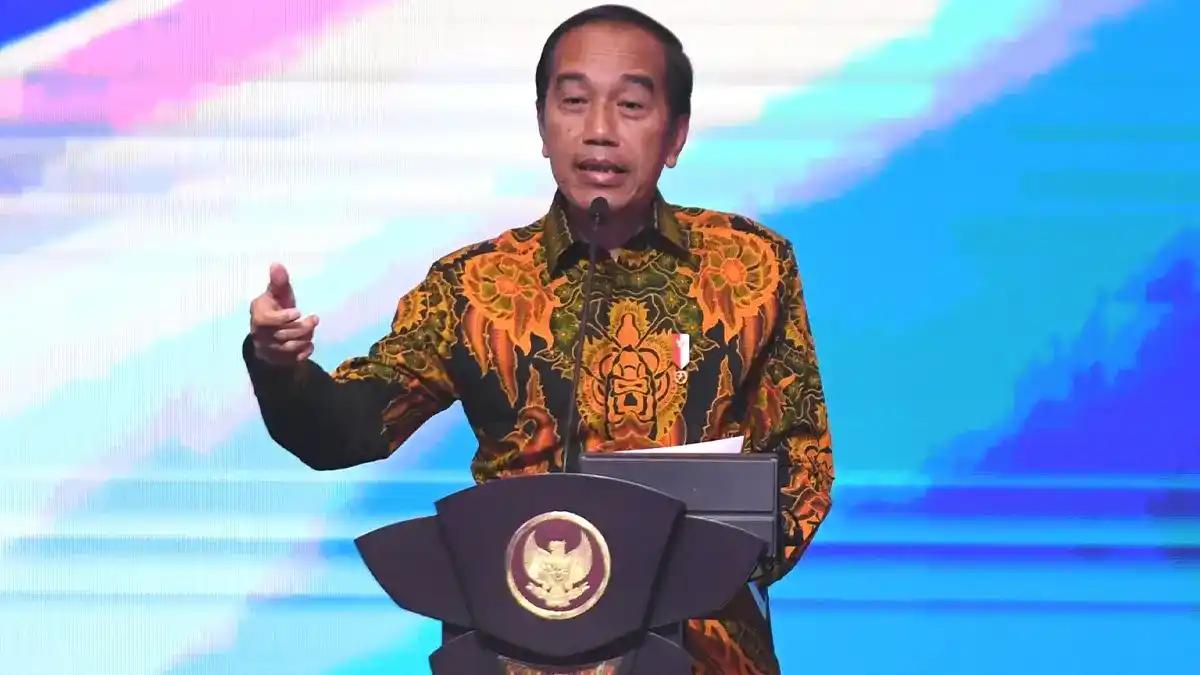 Blak-blakan Soal Ruwetnya Perizinan di Indonesia, Jokowi: Lemas Saya