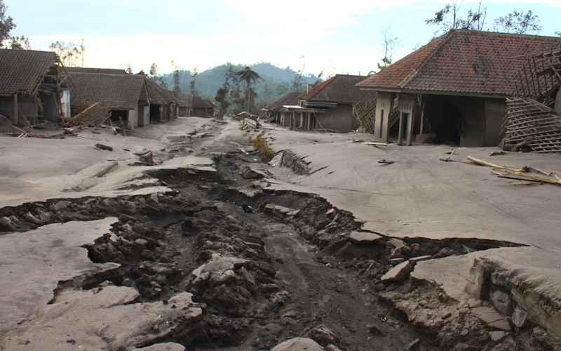 Debitur KUR Terdampak Erupsi Semeru Dapat Keringanan