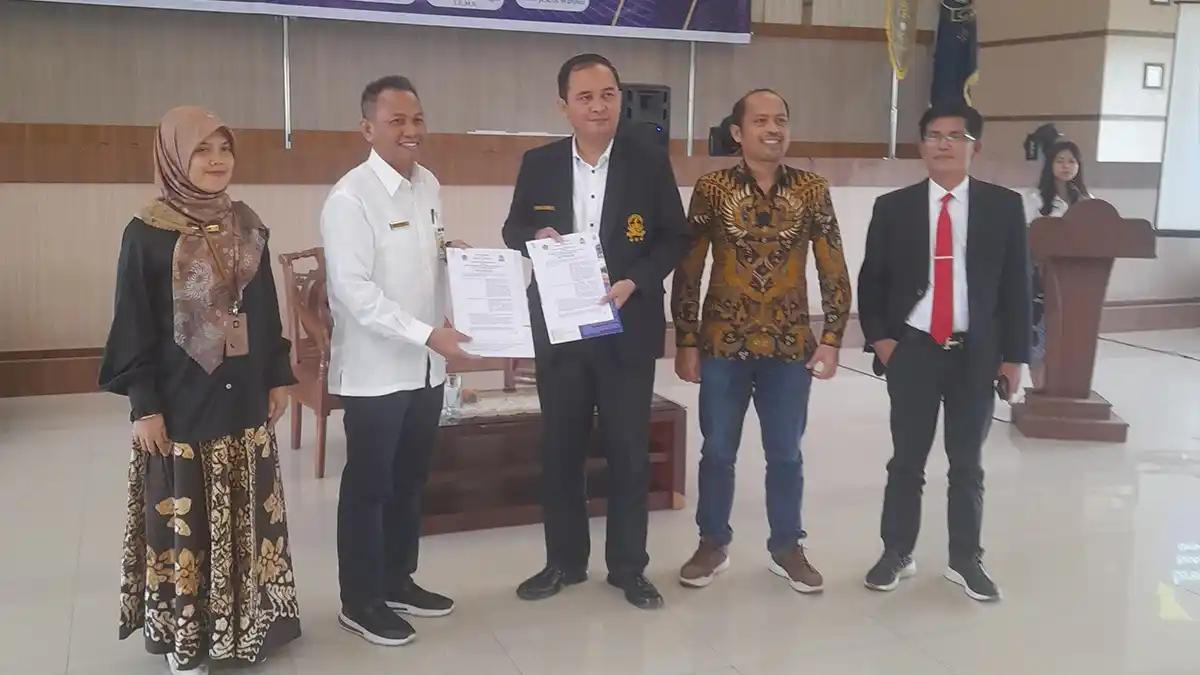 Dukung Kegiatan Tax Center, Kanwil DJP Sumut I Teken MoU dengan UHN