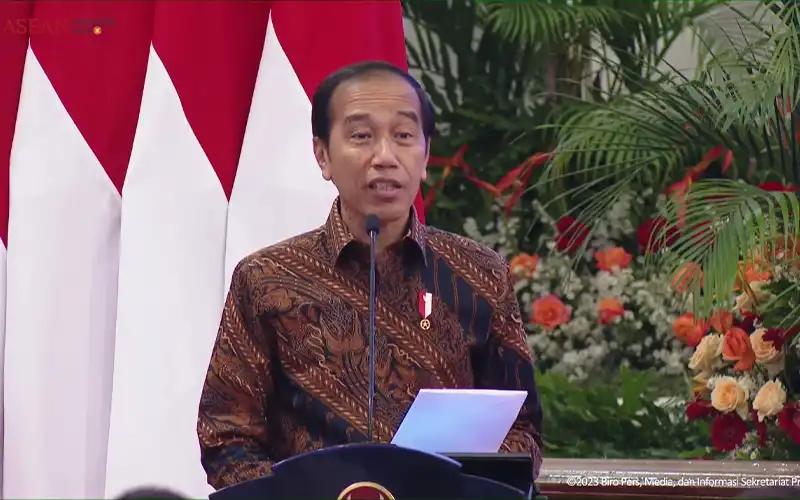 Jokowi: Butuh Strategi Taktis Hadapi Dunia yang Tak Baik-Baik Saja
