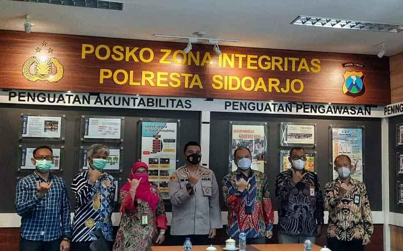 Kanwil DJP Jawa Timur II Sambangi Kantor Kejari dan Polresta Sidoarjo
