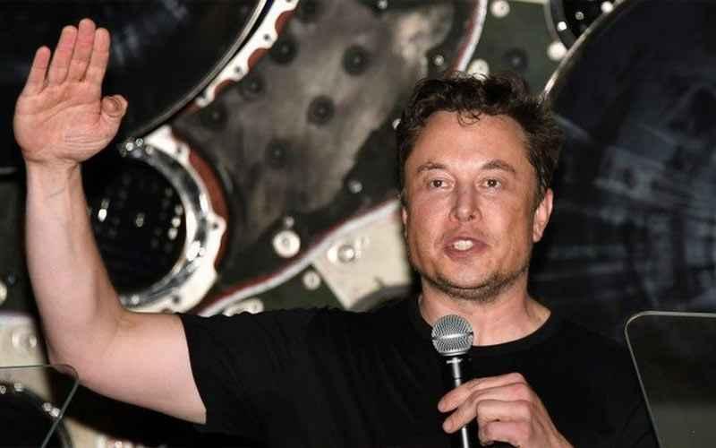 Pajak Tinggi Tak Mampu Seret Elon Musk dari Posisi Orang Terkaya Dunia
