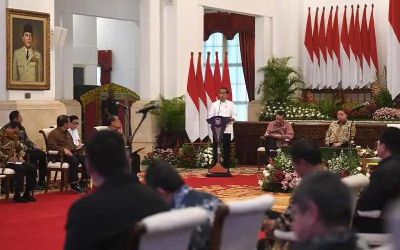 Persiapan Puasa dan Lebaran, Jokowi Minta Menteri Pastikan Stok Pangan