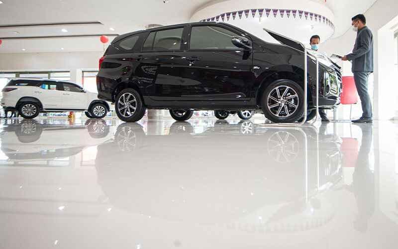 Wakil Ketua DPR Usulkan Insentif Pajak Mobil Diperpanjang Hingga 2022