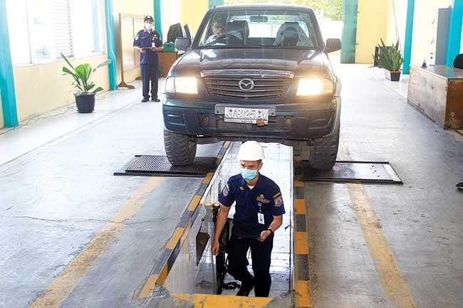 Retribusi Kendaraan Bermotor Melonjak 11%