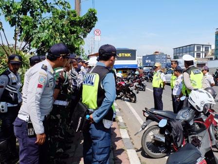 Baru Sepekan Razia Pajak Mobil, Sudah Segini Denda yang Terkumpul 