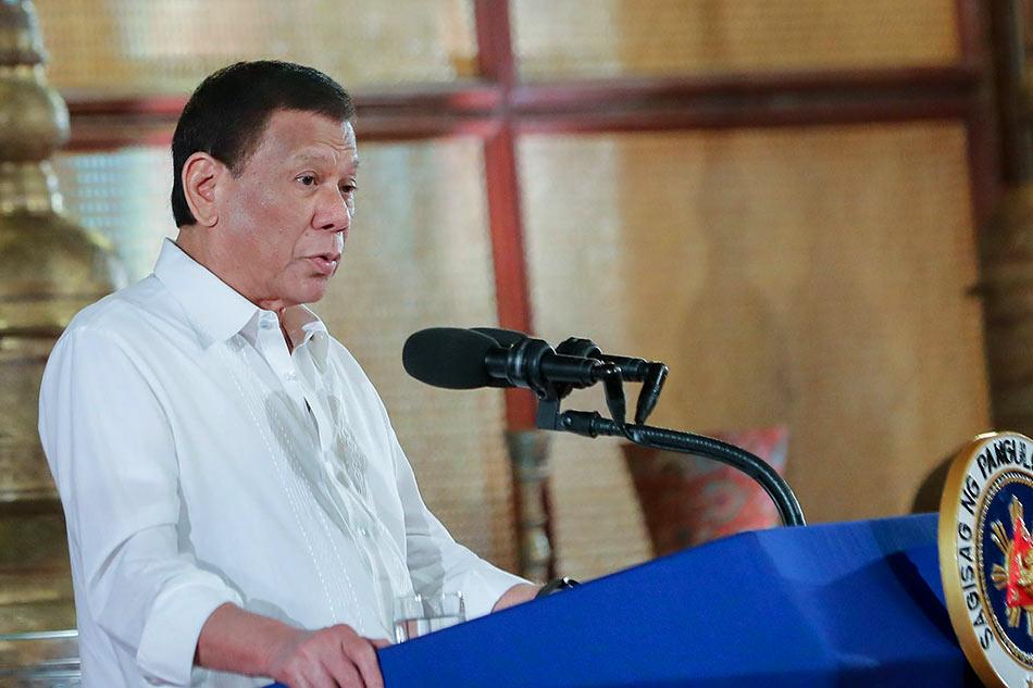 Duterte: Silakan Investasi, Asal Bayar Pajak