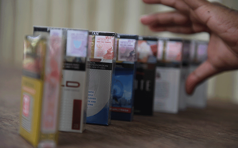 Cukai Rokok Langsung Naik 2 Tahun, DPR Tagih Penjelasan Pemerintah