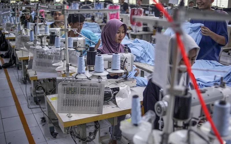 Industri Manufaktur Tertekan, Setoran Pajaknya Turun 13 Persen