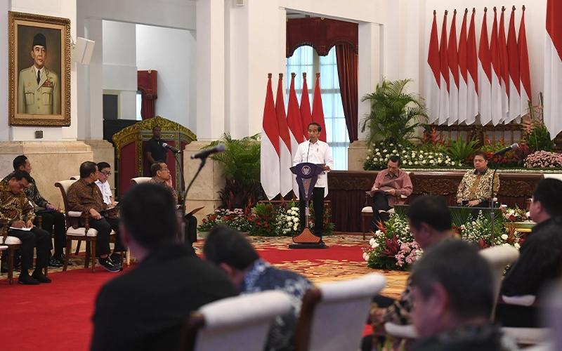 Persiapan Puasa dan Lebaran, Jokowi Minta Menteri Pastikan Stok Pangan