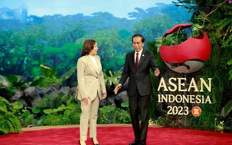 Pimpin KTT Asean-AS, Jokowi Sampaikan Pesan Ini ke Kamala Harris