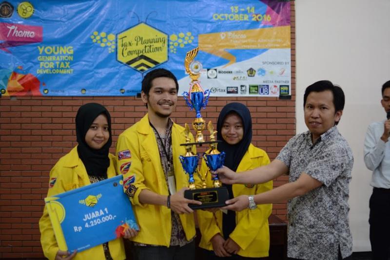 Kampus UI Raih Juara I Lomba Tax Planning