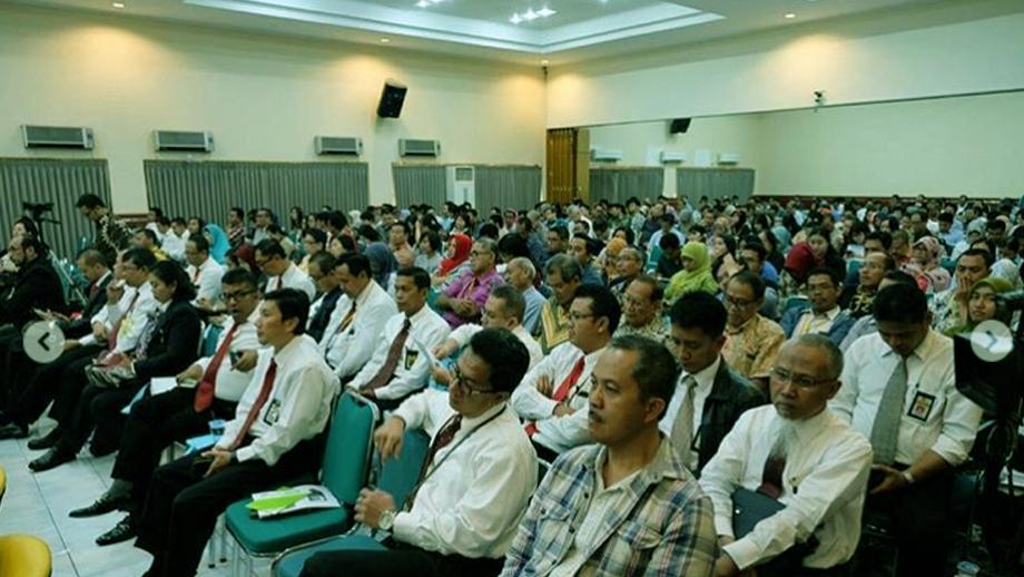 Suasana peserta Diskusi Nasional Perpajakan Sehari di FEB Unair.