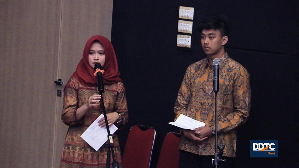 Acara bertema ‘Membangun Profesi Konsultan Pajak dalam Perspektif Kepentingan Nasional’ ini diadakan di Auditorium Vokasi Universitas Indonesia (UI) pada Senin, 10 September 2018. Acara yang dibuka oleh Mahasiswa Vokasi sebagai MC ini dimulai pukul 08.00 WIB hingga pukul13.00 WIB.