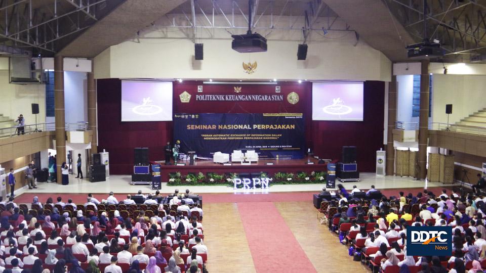Suasana pembukaan seminar nasional yang menjadi bagian dari Pekan Raya Perpajakan Nasional (PRPN) 2019. 