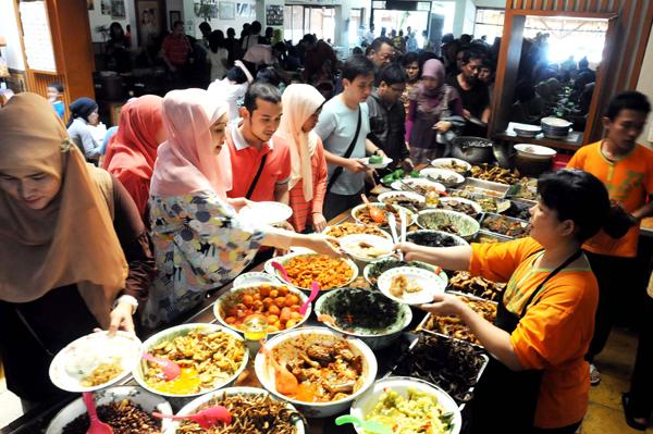 Setoran Pajak Restoran Diyakini Lampaui Target