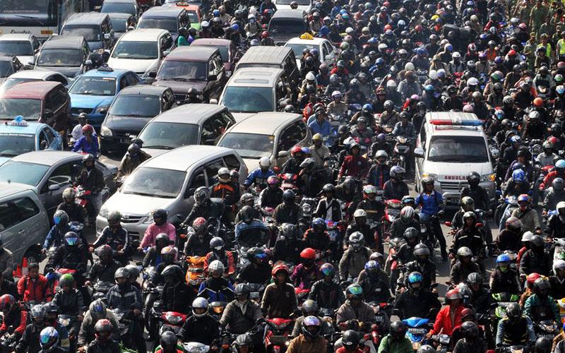 Pemprov DKI Resmi Naikkan Tarif Bea Balik Nama Kendaraan Bermotor