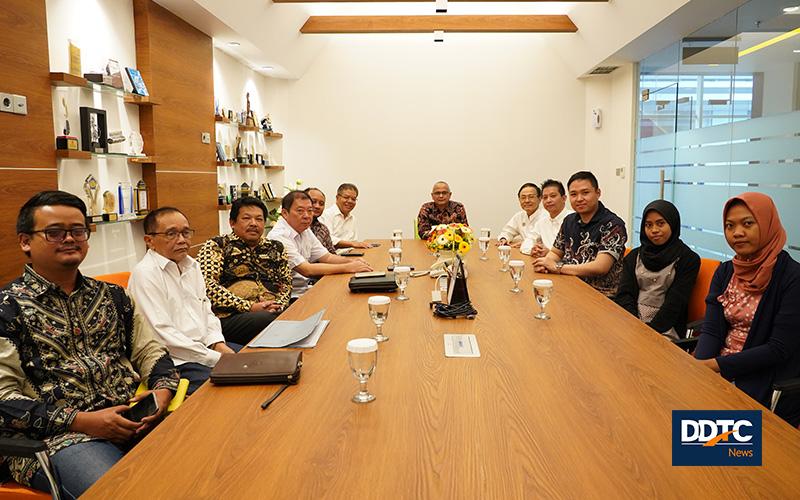 Diskusi Soal Peran Konsultan Pajak, Perkoppi Sambangi Menara DDTC