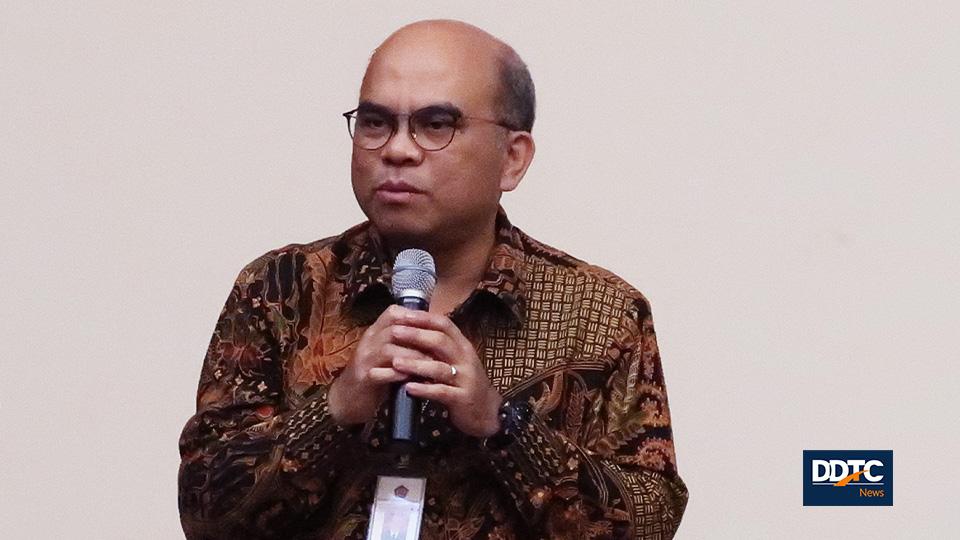 Staf Ahli Menkeu Bidang Kebijakan Penerimaan Negara Robert Leonard Marbun menyampaikan materi dalam diskusi panel bertajuk ‘Tax and Development: Role of Taxation to Achieve Sustainable Development Goals’. 