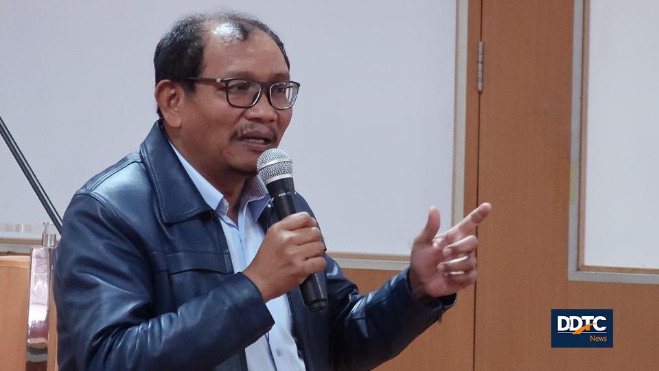 Direktur Intelijen Perpajakan DJP Pontas Pane menyampaikan materi terkait shadow economy di Universitas Indonesia (UI) Salemba, Jakarta, Rabu (12/2/2020).