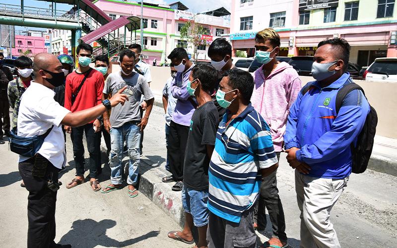 Hitung Dampak Covid-19 Terhadap Kemiskinan, Begini Prediksinya  