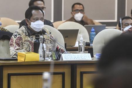 Mendagri Minta Daerah Genjot PAD Tanpa Beratkan Rakyat