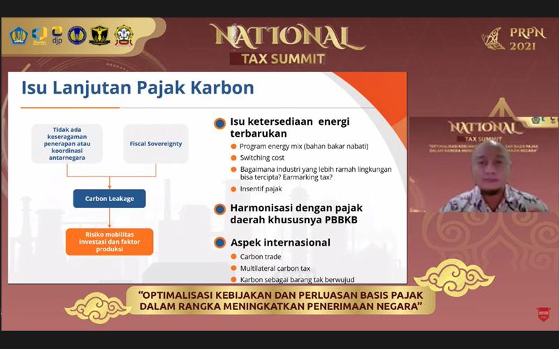 Ini Risiko yang Perlu Diwaspadai dari Pengenaan Pajak Karbon