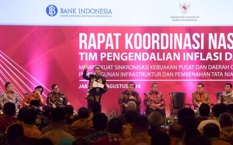  Jokowi Minta Kepala Daerah Bantu Kendalikan Inflasi