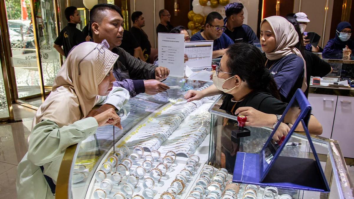 Omzet Belum Tembus Rp4,8 Miliar, Pedagang Emas Tetap Wajib PKP